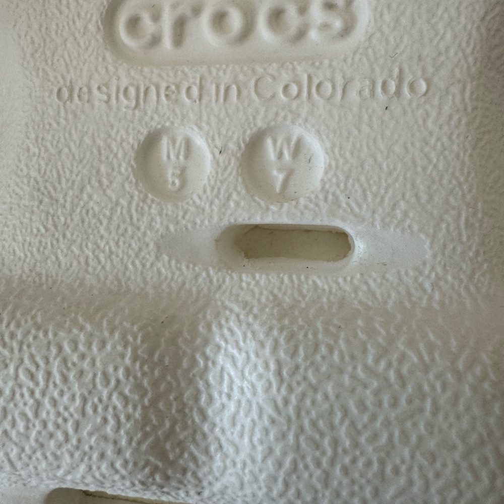 Crocs Echo Slides - image 4